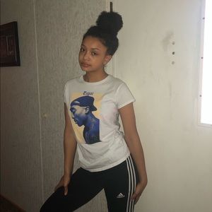 LARGE TUPAC WHITE TEE 💙